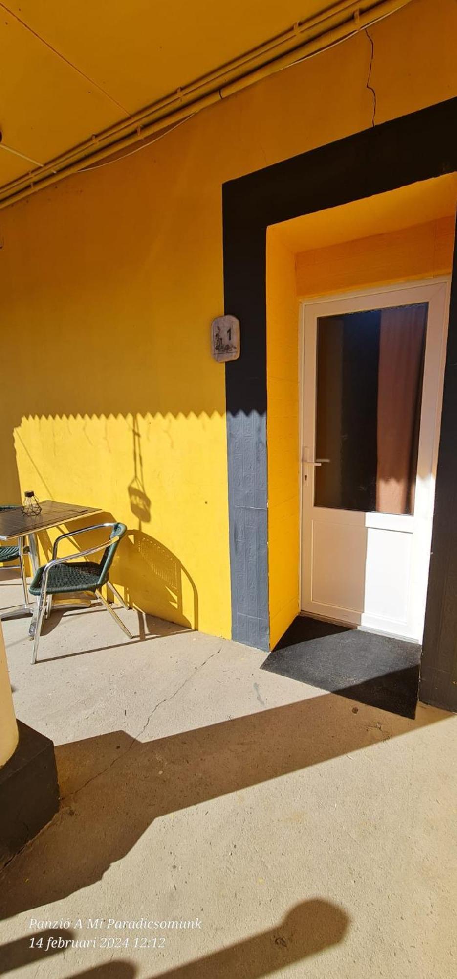 Panzio A Mi Paradicsomunk Vemend Exterior photo